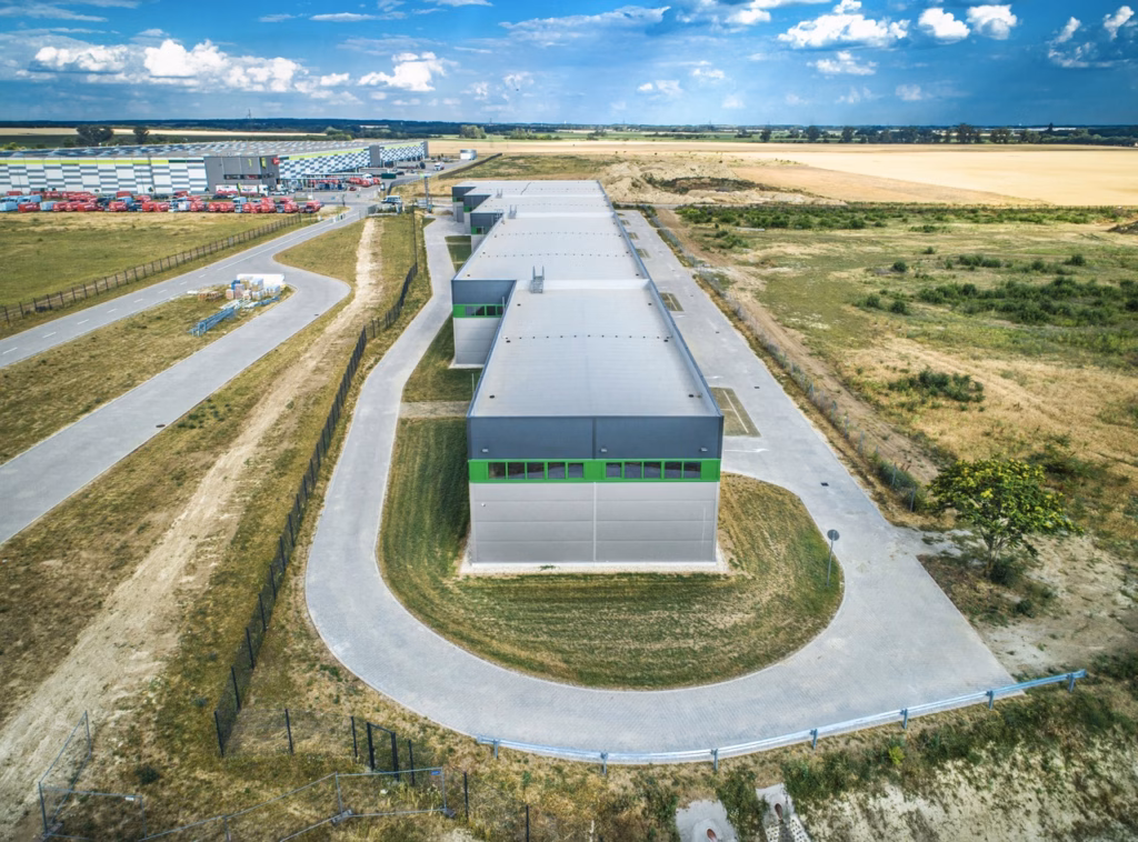 maglod-apct-condo-pano5
